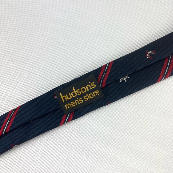 VINTAGE Watch Hill By Berkley Neck Tie Mens Necktie NAUTICAL Red/White/Blue 3x58 - Picture 6 of 8